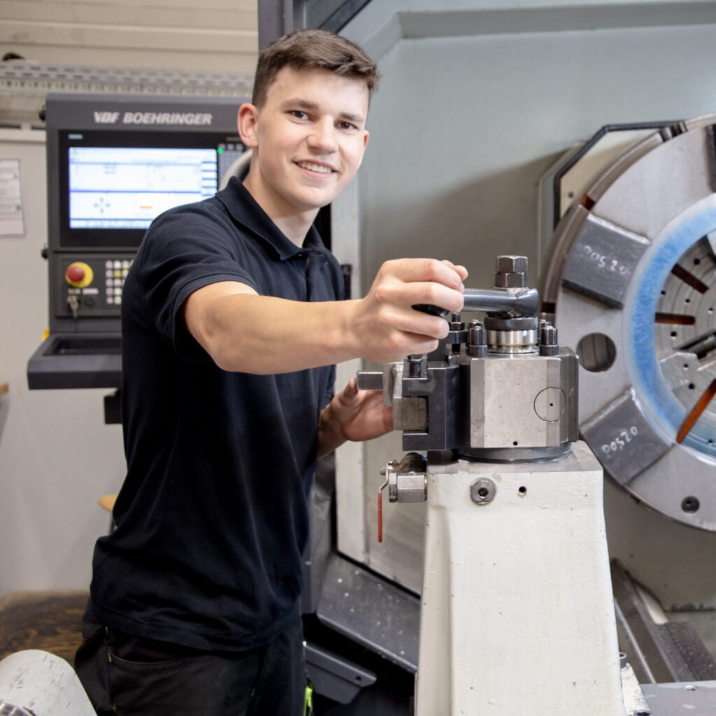 Ausbildung zum Zerspanungsmechaniker bei Spaleck Oberflächentechnik in Bocholt